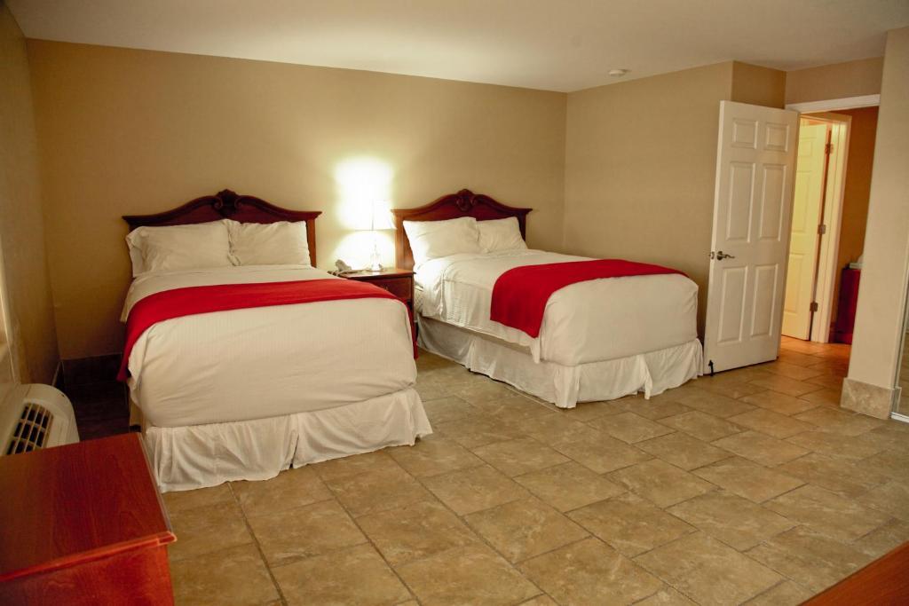 Lake Grassy Inn & Suites Lake Placid Rum bild